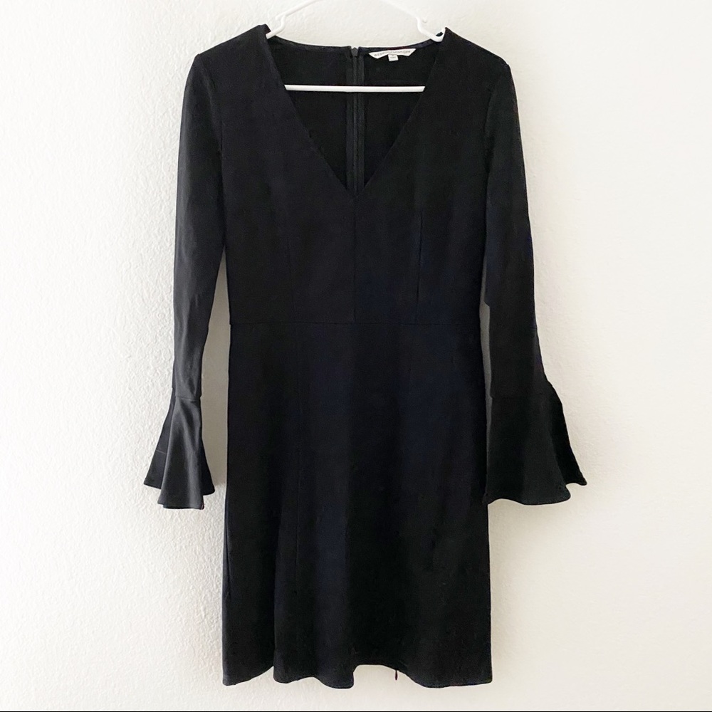 (NWOT) Rebecca Minkoff | V Neck Bell Sleeve Dress
